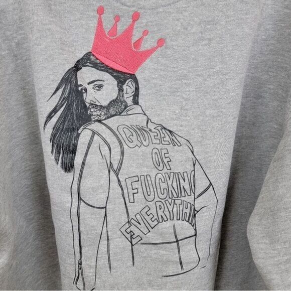 NWT Queer Eye Gray Graphic Sweatshirt Embroidered“Queen of Everything” Size XL - Picture 1 of 10